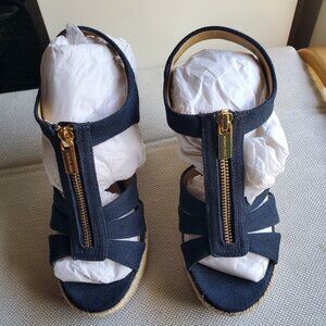 NWT Michael Kors Berkley Wedge Navy size 6M